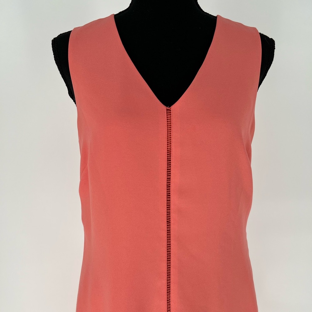 BANANA REPUBLIC CORAL SHEATH DRESS NWOT V NECK, SIDE ZIPPER, FULLY LINED - Picture 4 of 9